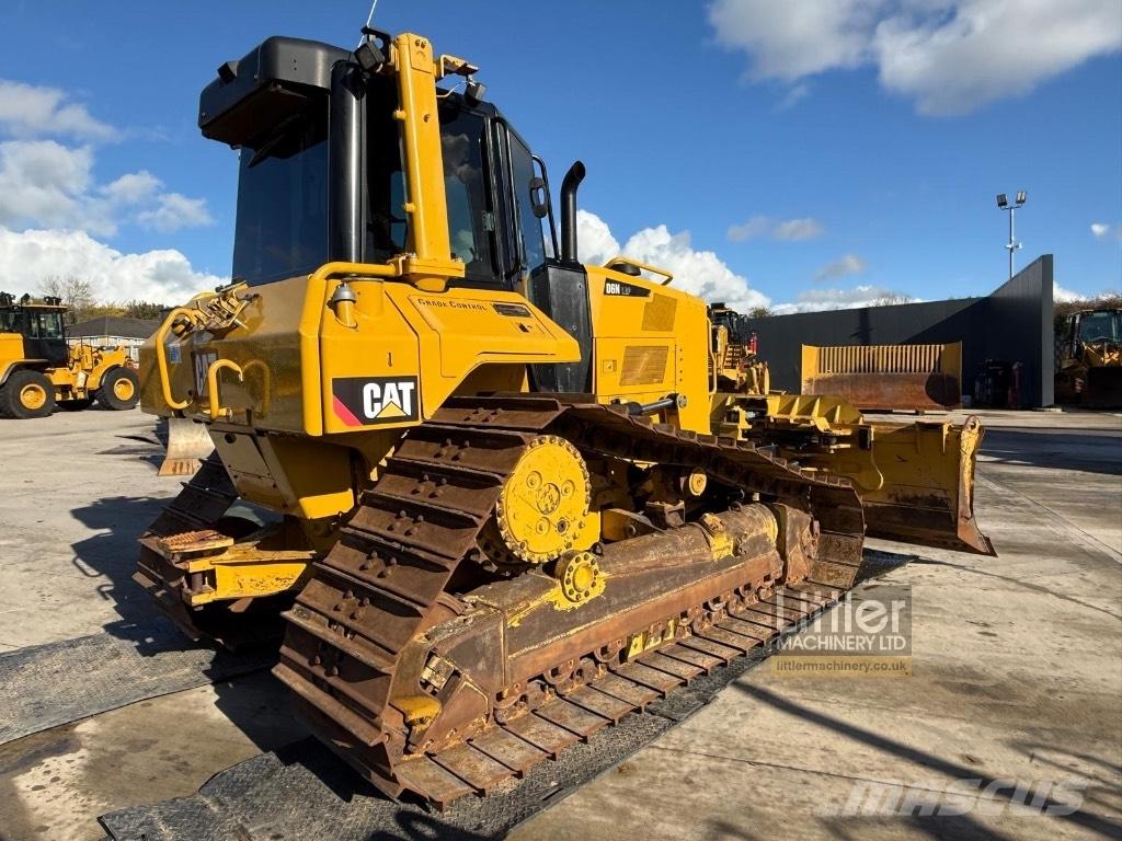 CAT D 6 N LGP Dozere Beltegående