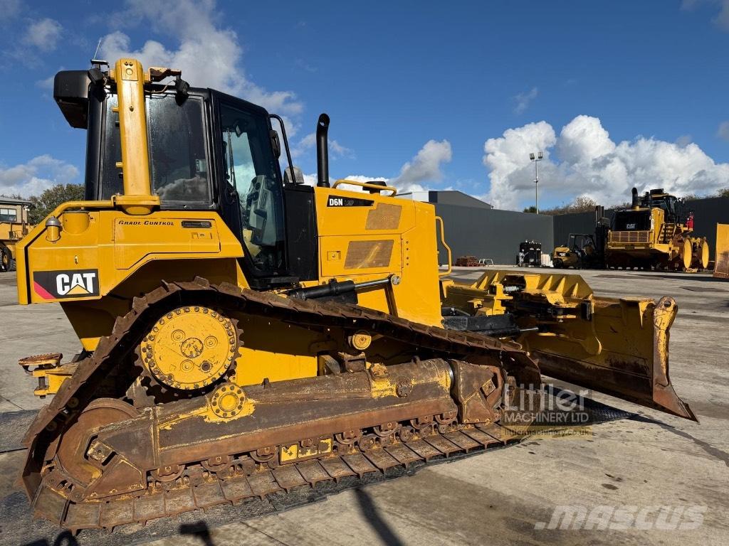 CAT D 6 N LGP Dozere Beltegående