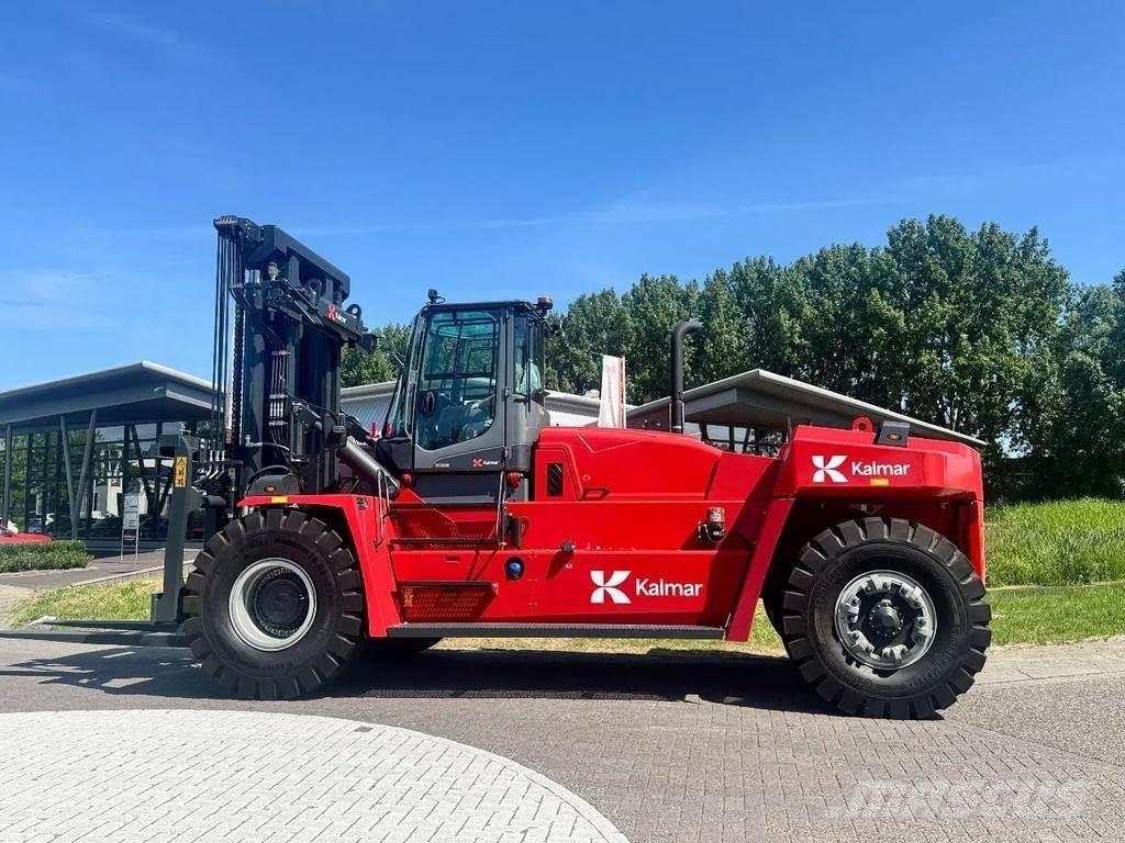 Kalmar DCG330-12 Diesel Trucker