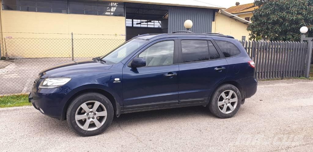 Hyundai SANTA FE Personbiler