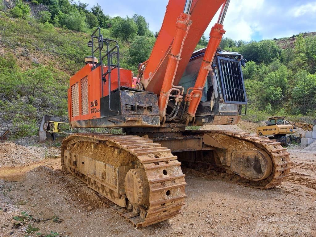 Hitachi ZX670ICH-5B Beltegraver