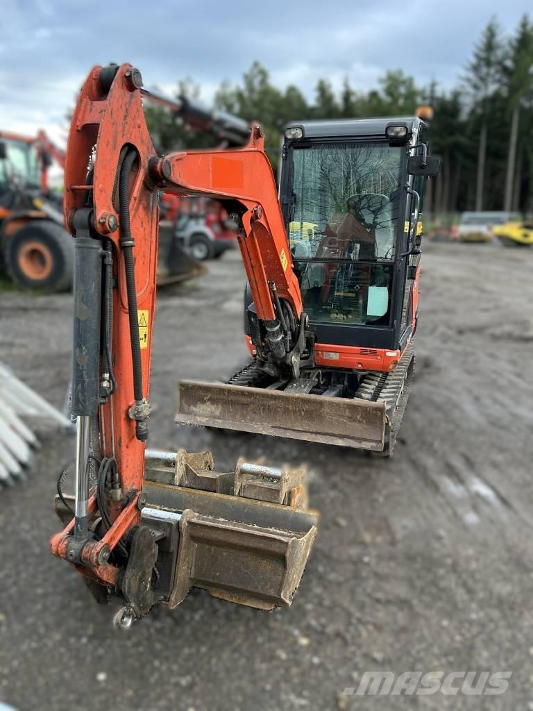 Kubota KX 027 Minigravere <7t