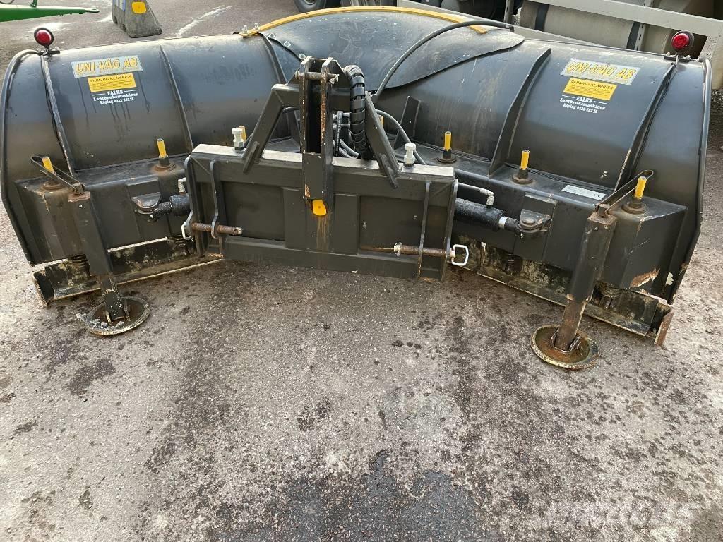 Uni-väg UV 320 Snøploger- og skjær