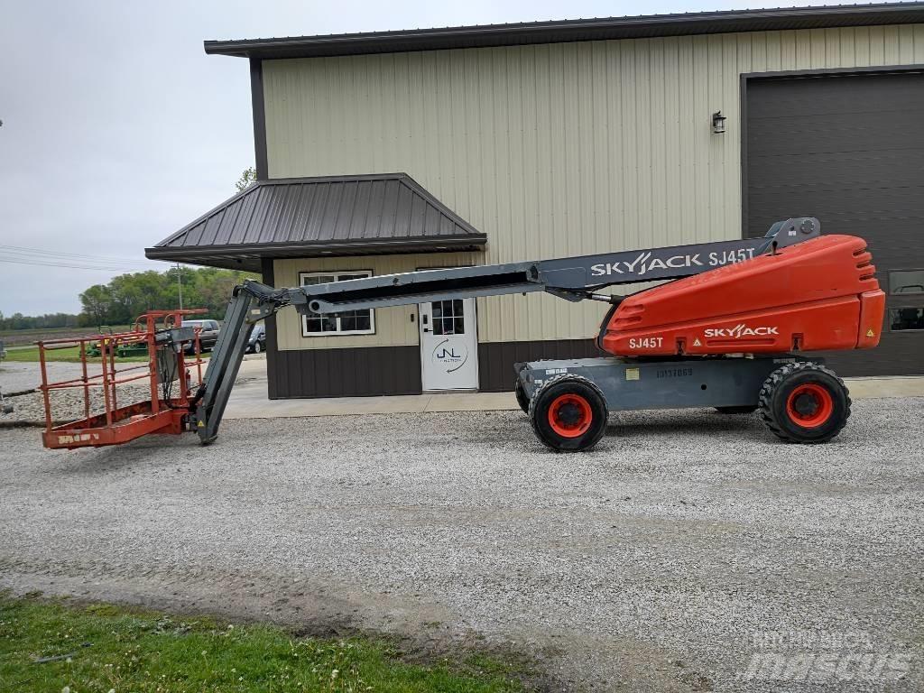 SkyJack SJ 45 T Teleskop bomlifter