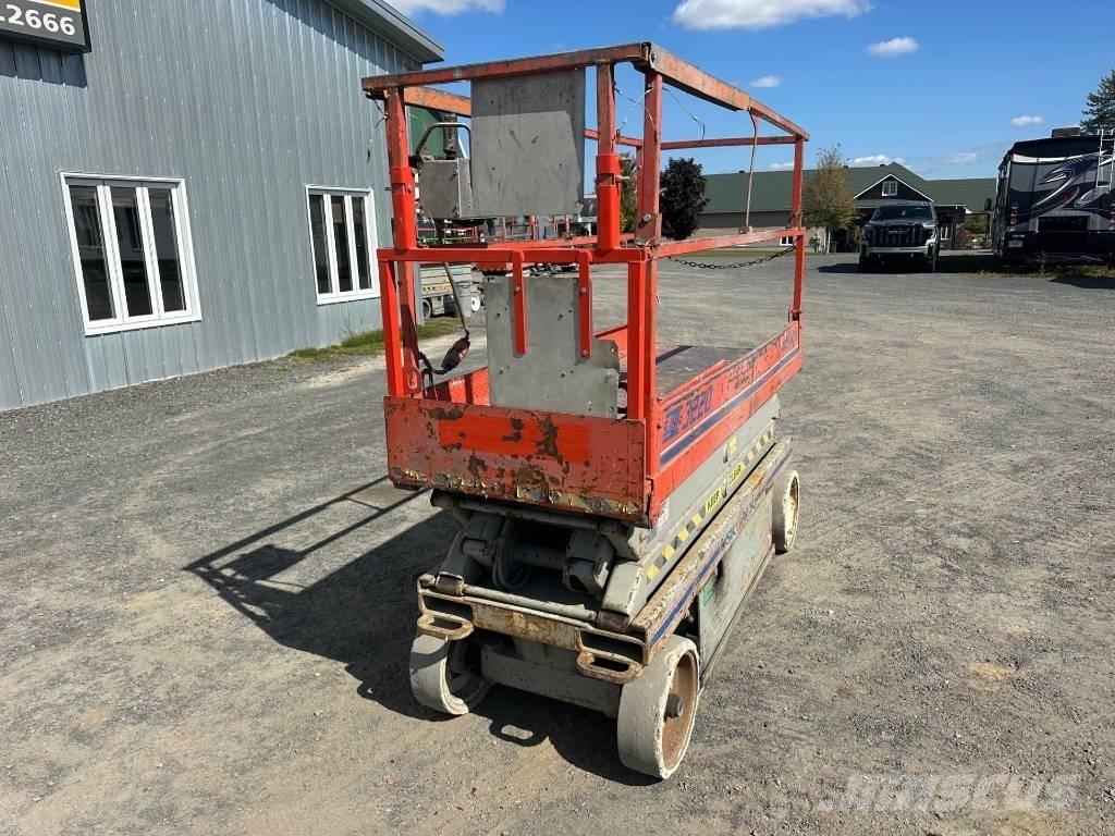 SkyJack SJ 3220 Sakselifter
