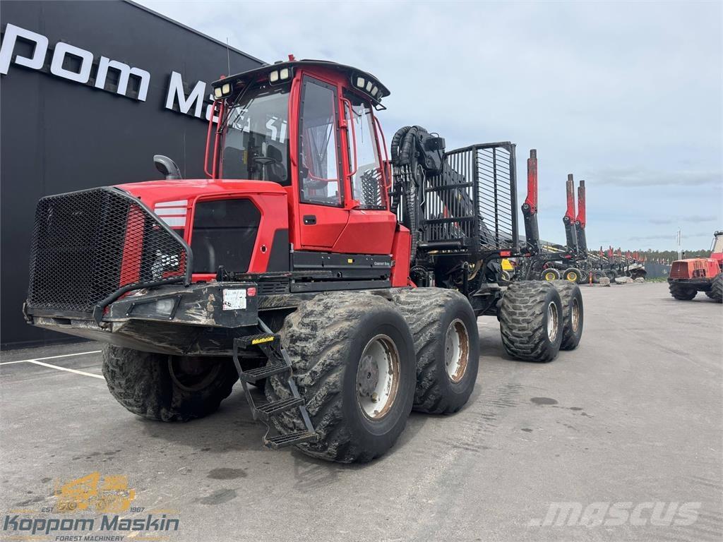 Komatsu 895 Lassbærere