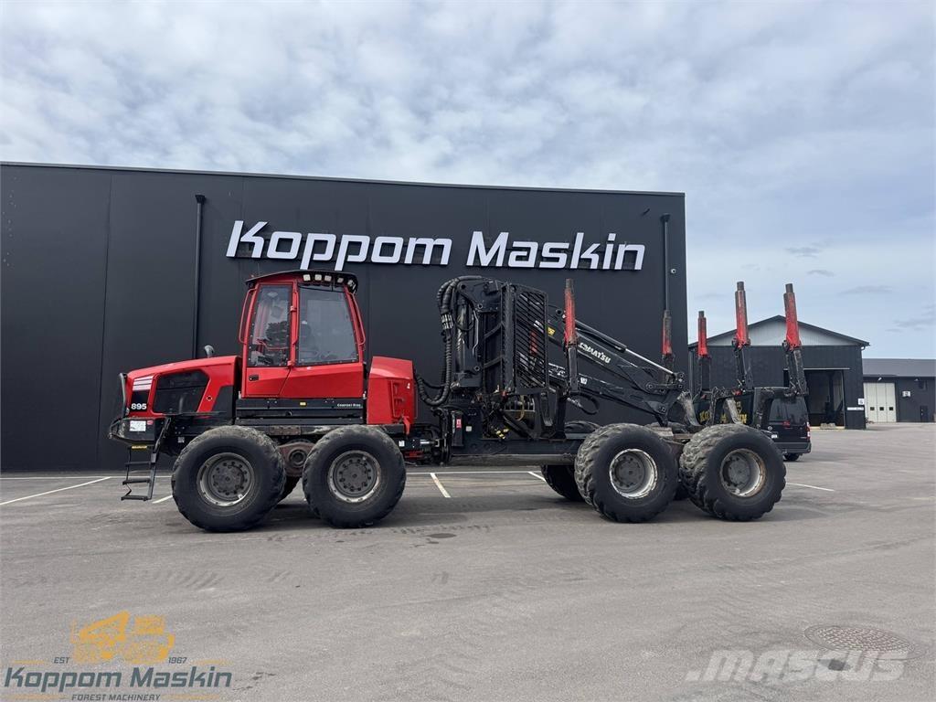 Komatsu 895 Lassbærere