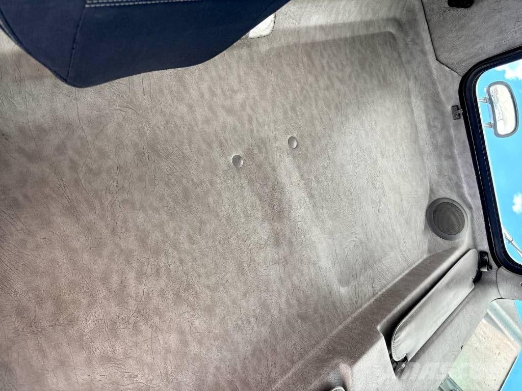 Kenworth T 300 Trekkvogner