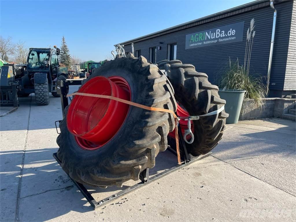 Stomil 20.8 R 38 Dekk, hjul og felger