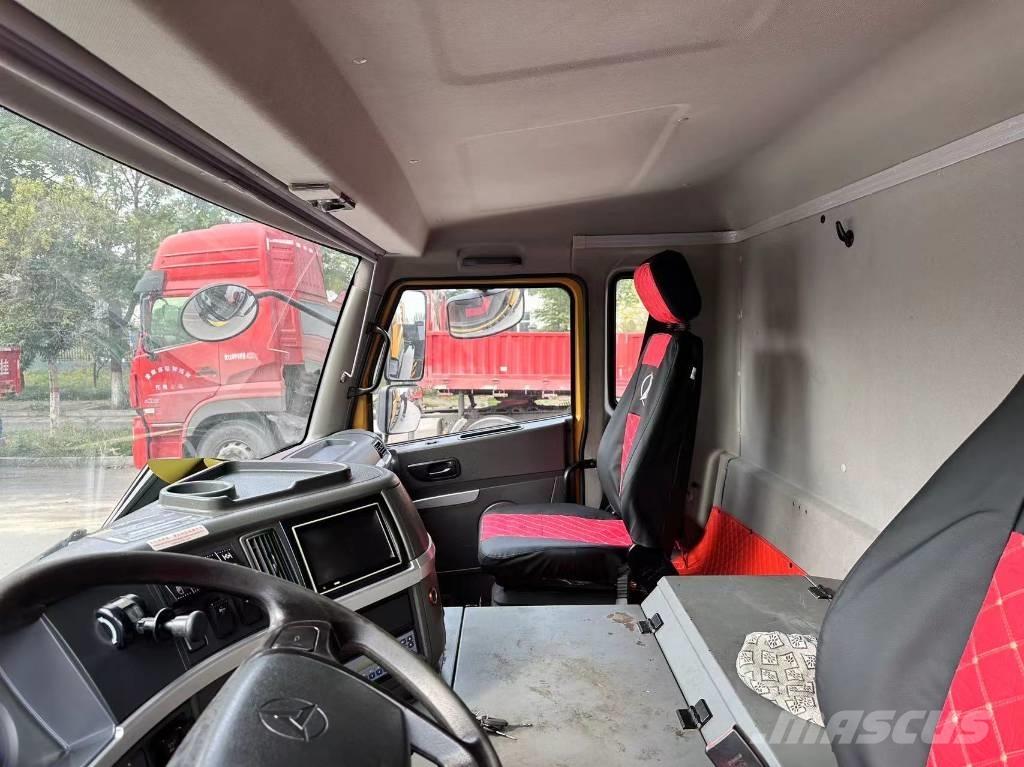 Sany STC1000T Allterreng kraner