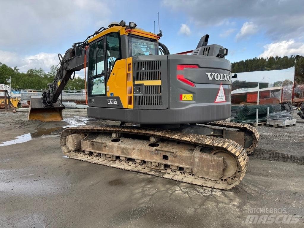 Volvo ECR 235 E Beltegraver
