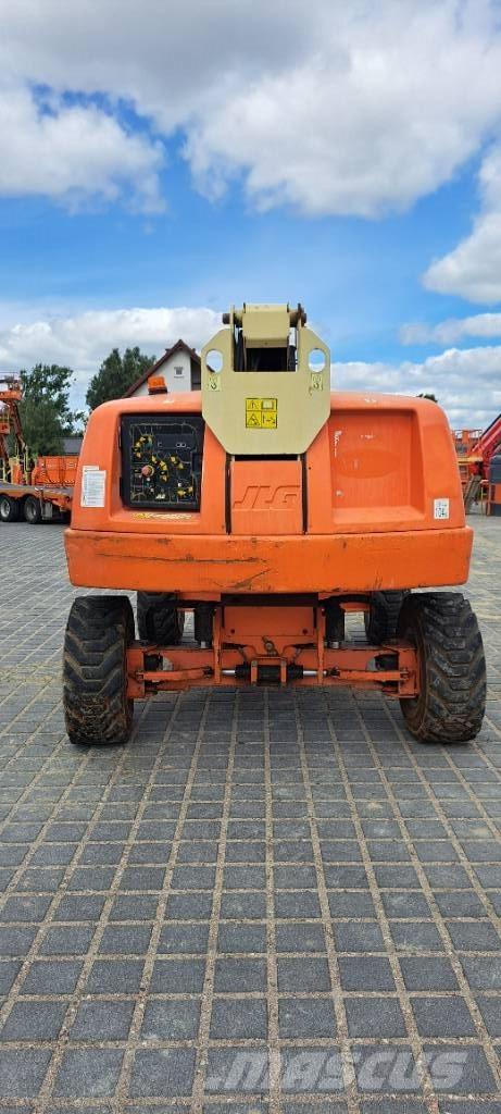 JLG 600AJ Leddede bomlifter