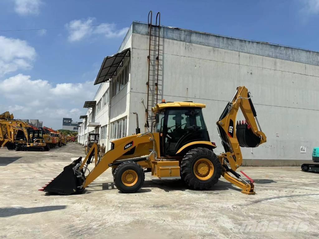 CAT 420 F Traktorgravere