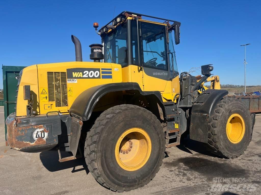 Komatsu WA 200-7 Beltegraver