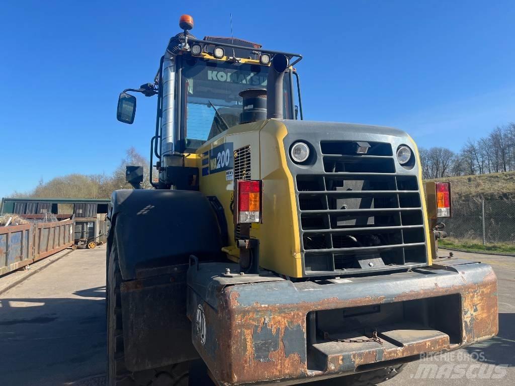 Komatsu WA 200-7 Beltegraver