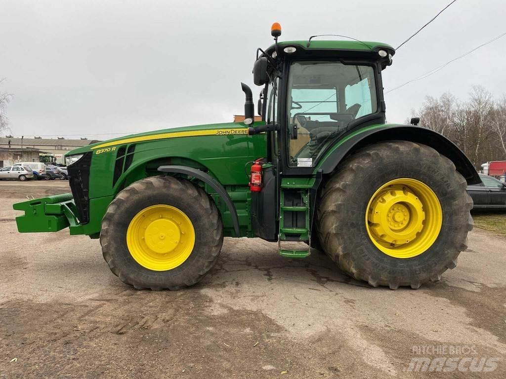 John Deere 8370R Traktorer