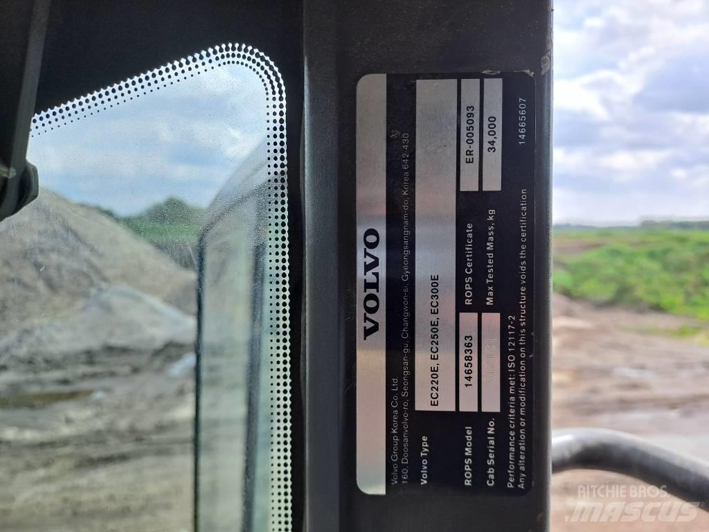Volvo EC300EL Beltegraver