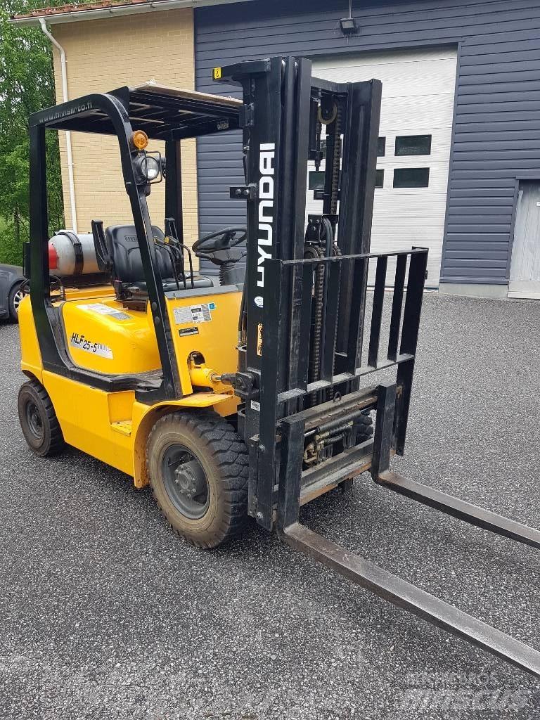 Hyundai HLF 25-5 Propan trucker