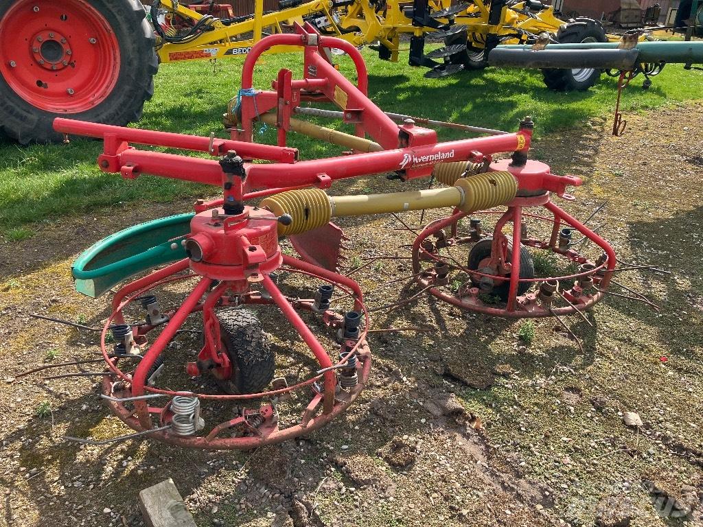 Kverneland 9360 Raker og høyvendere
