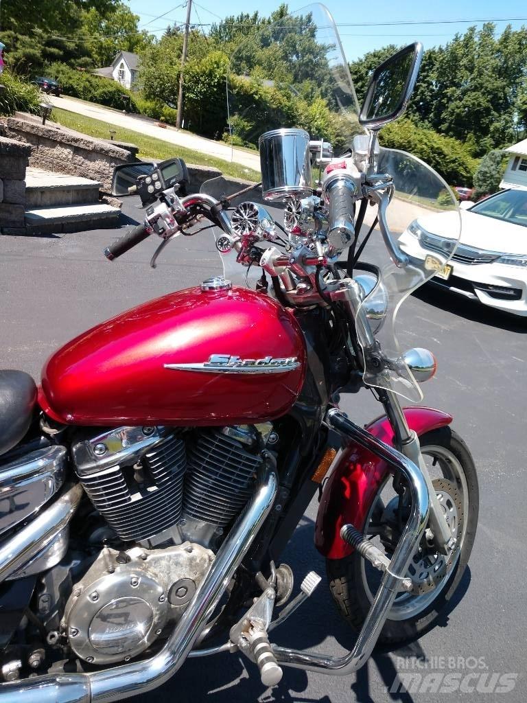 Honda VT1100 Arbeidsbåter, lektere og pontonger