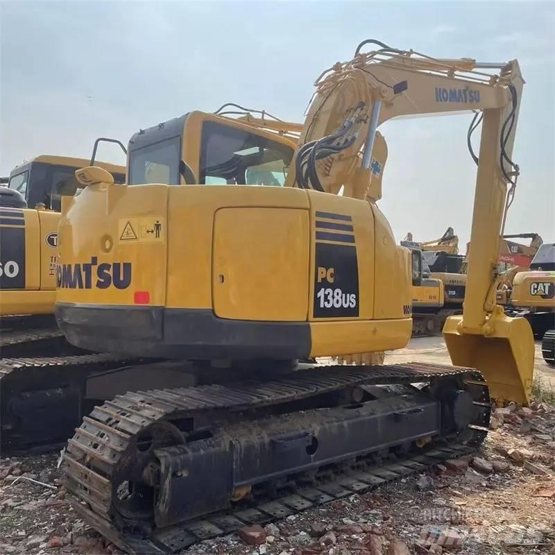 Komatsu PC 138 Beltegraver