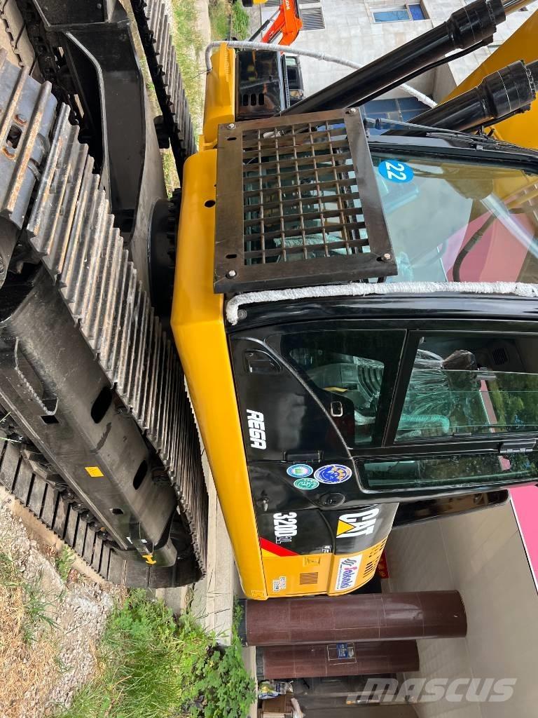 CAT 320D Beltegraver