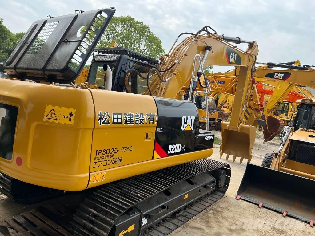 CAT 320D Beltegraver