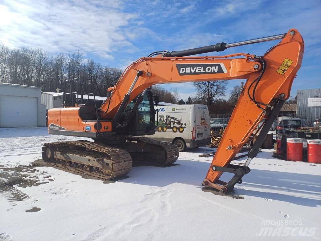 Develon DX 210 LC-7 Beltegraver