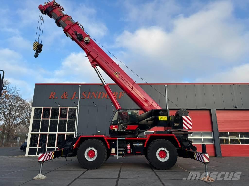 Terex RT 100 Røff terreng kraner