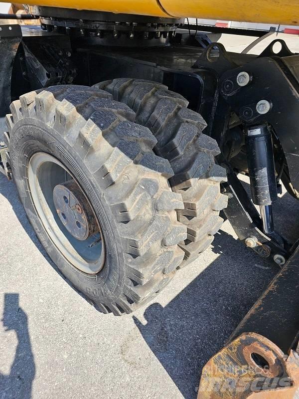 CAT M 318 F Hjulgravere