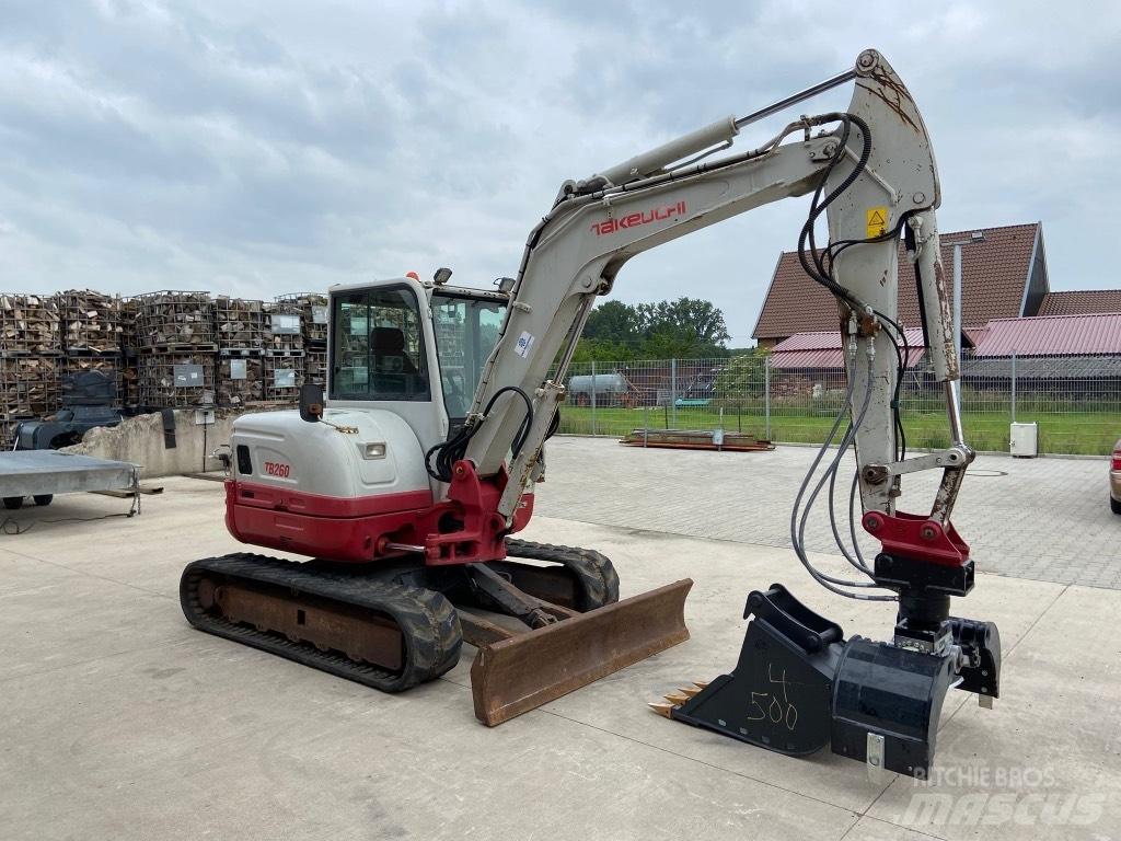 Takeuchi TB 260 Minigravere <7t