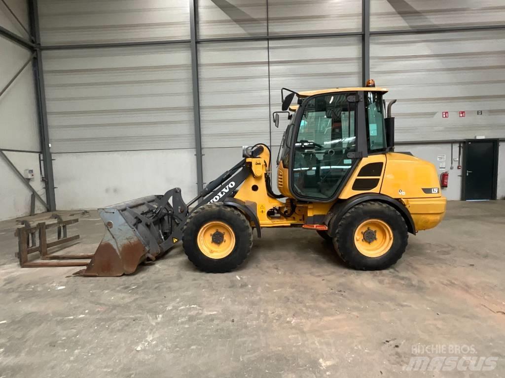 Volvo L 25 F Hjullastere