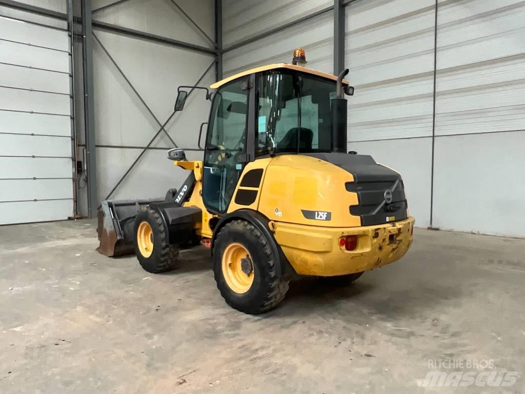 Volvo L 25 F Hjullastere