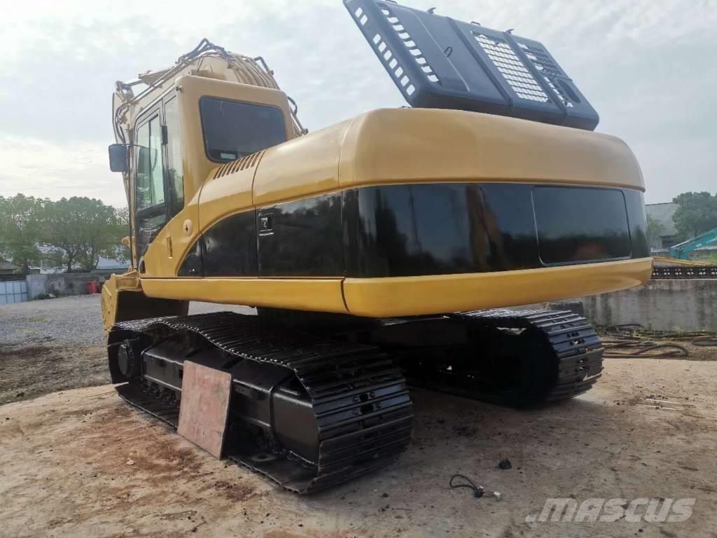 CAT 325C Beltegraver