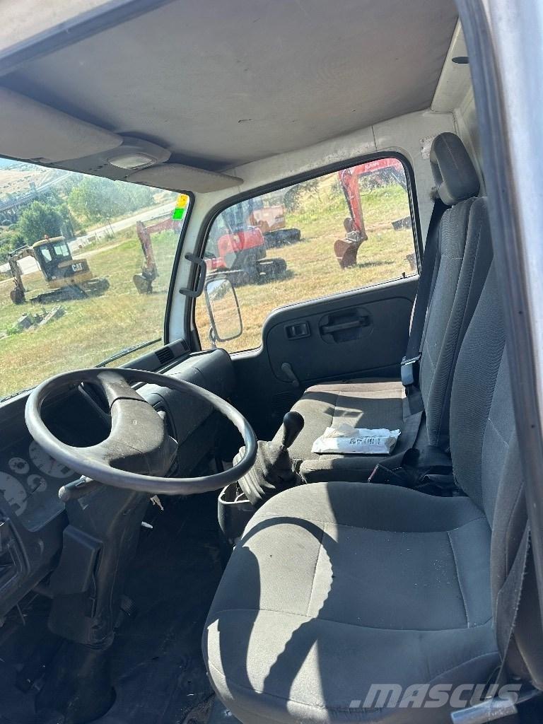 Nissan CABSTAR 35.13 Tilhengerlifter