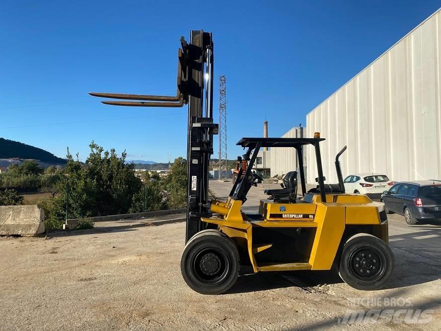CAT DP 80 Diesel Trucker