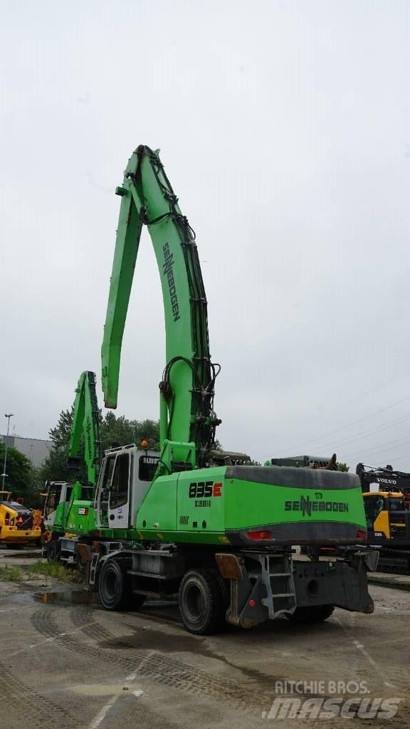 Sennebogen 835 ME Gravemaskiner for avfallshåndtering
