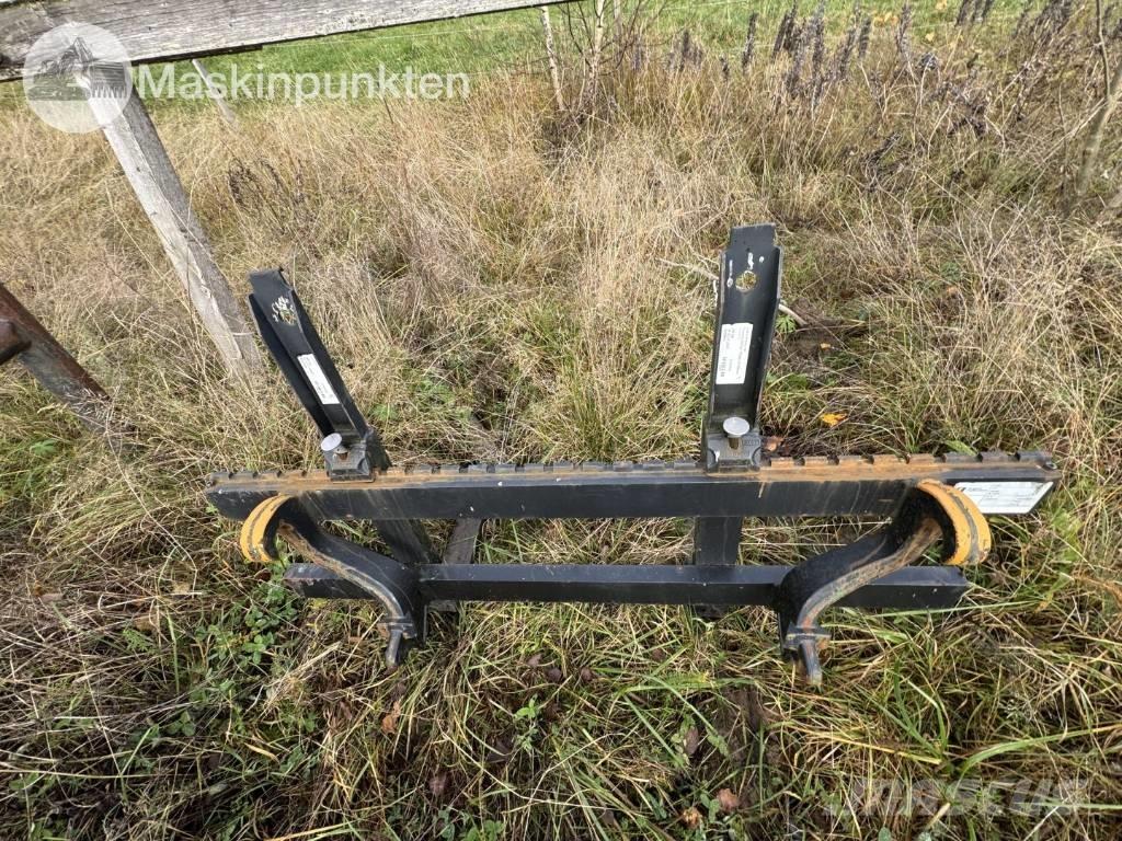 John Deere 5075 E Traktorer