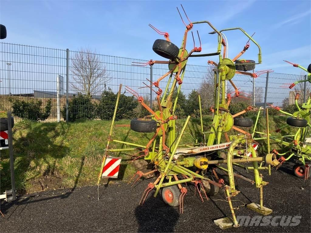 CLAAS Volto 640 HR Raker og høyvendere