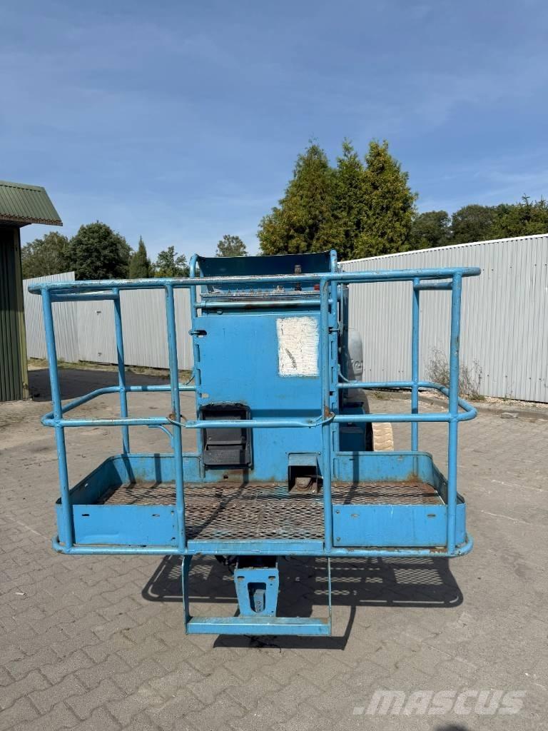 Genie Z 45/25 DC Leddede bomlifter