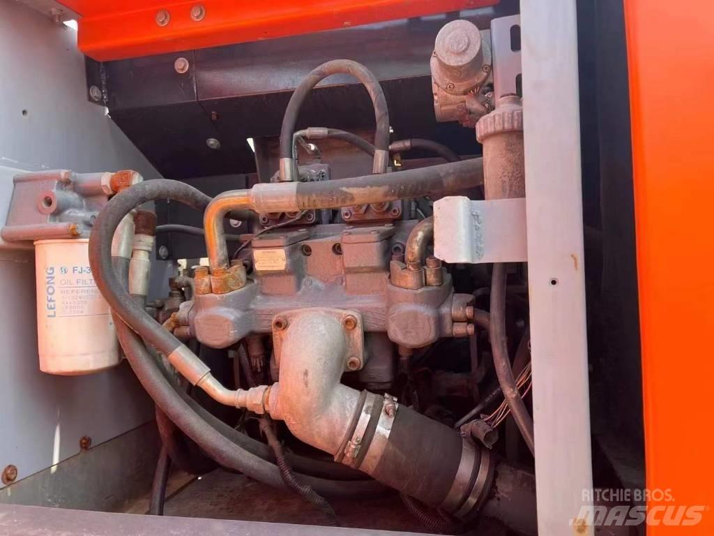 Hitachi zaxis240 Beltegraver