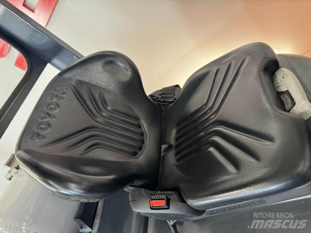 Toyota 10846 - 8FGF18 Propan trucker