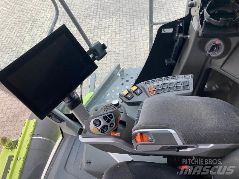CLAAS LEXION 6700 Skurtreskere