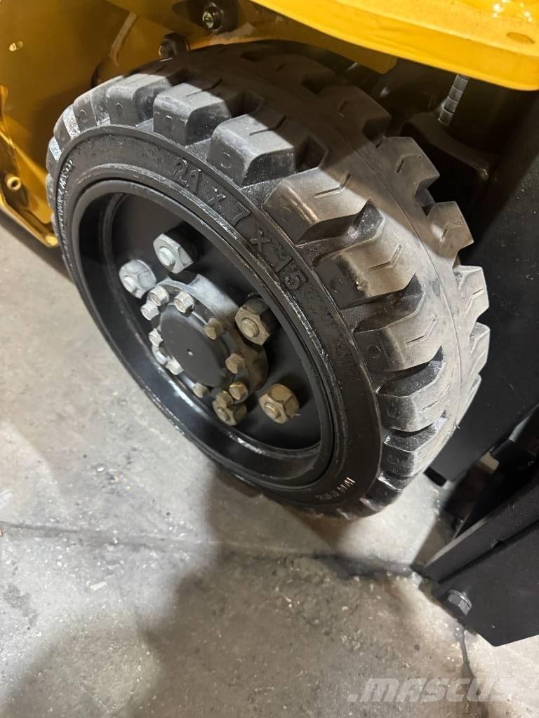 CAT FGC25N Gaffeltrucker - Annet