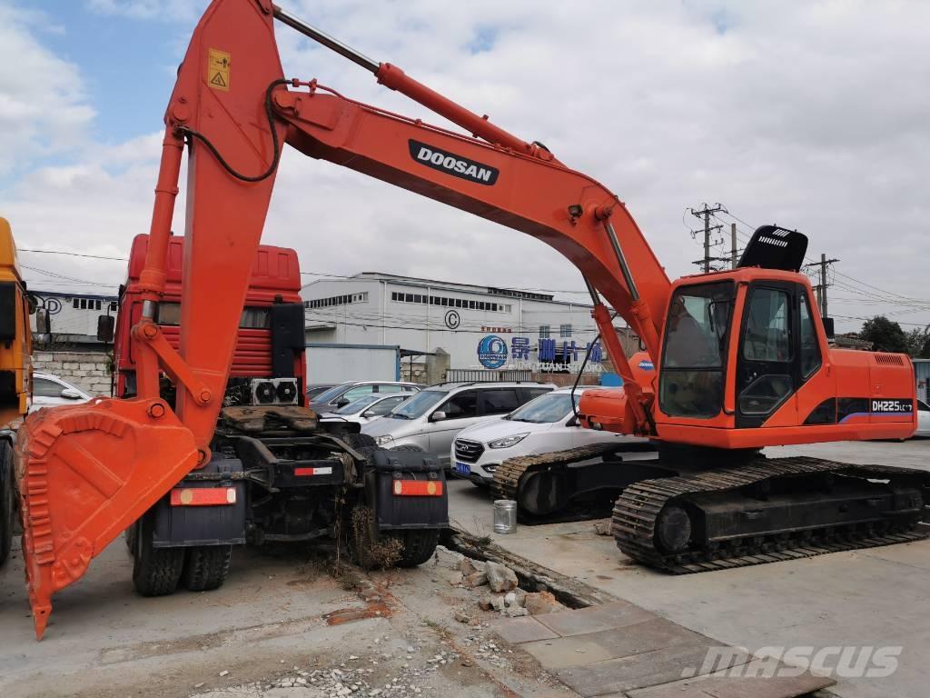 Doosan DH225LC-7 Beltegraver