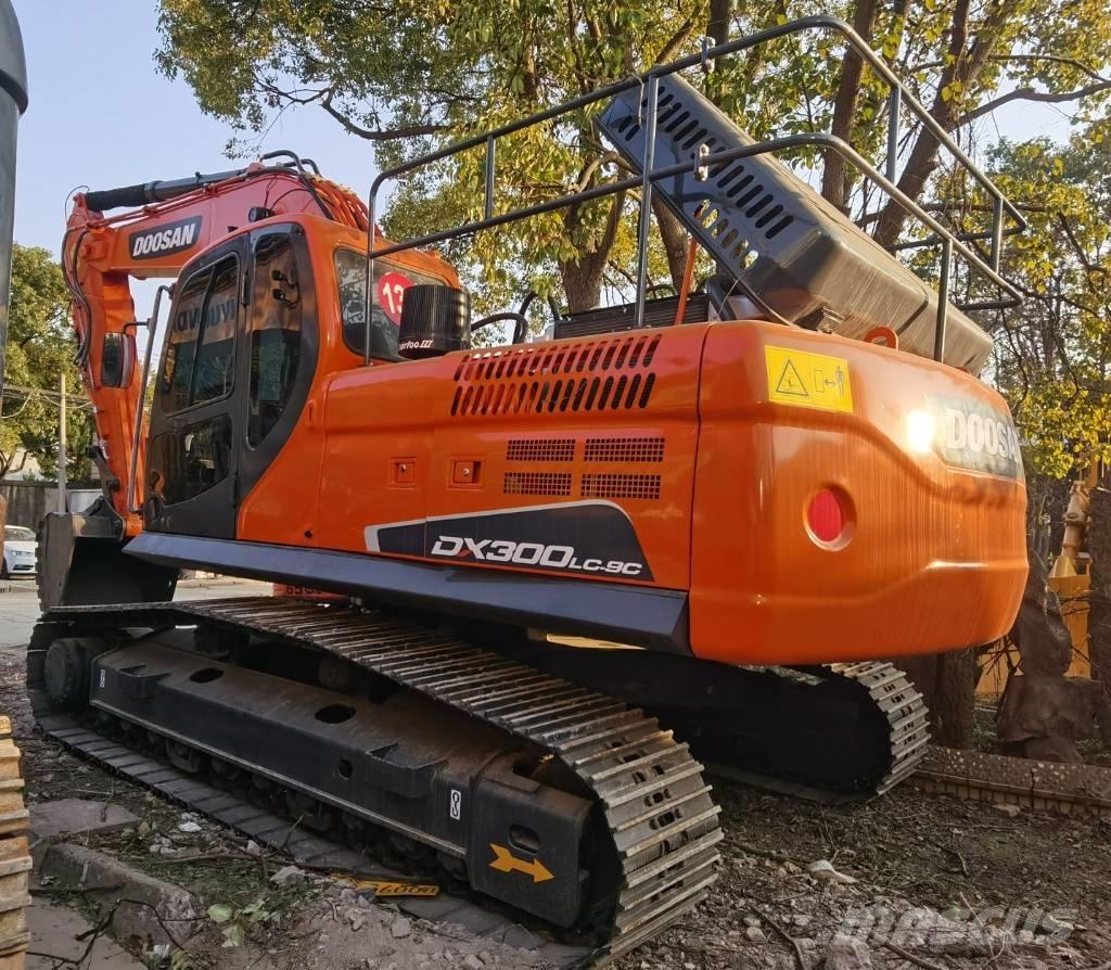 Doosan DX 300 LC Beltegraver