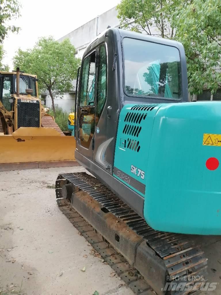 Kobelco SK 75 Beltegraver