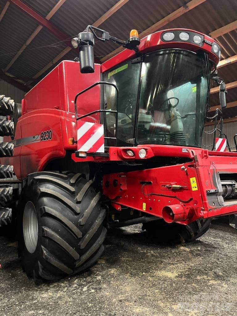Case IH 9230 Skurtreskere