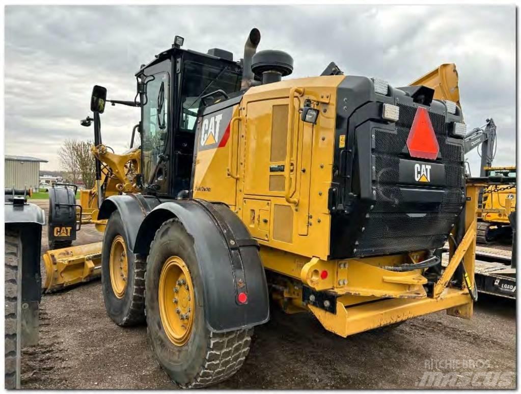 CAT 12 M 3 Veihøvler