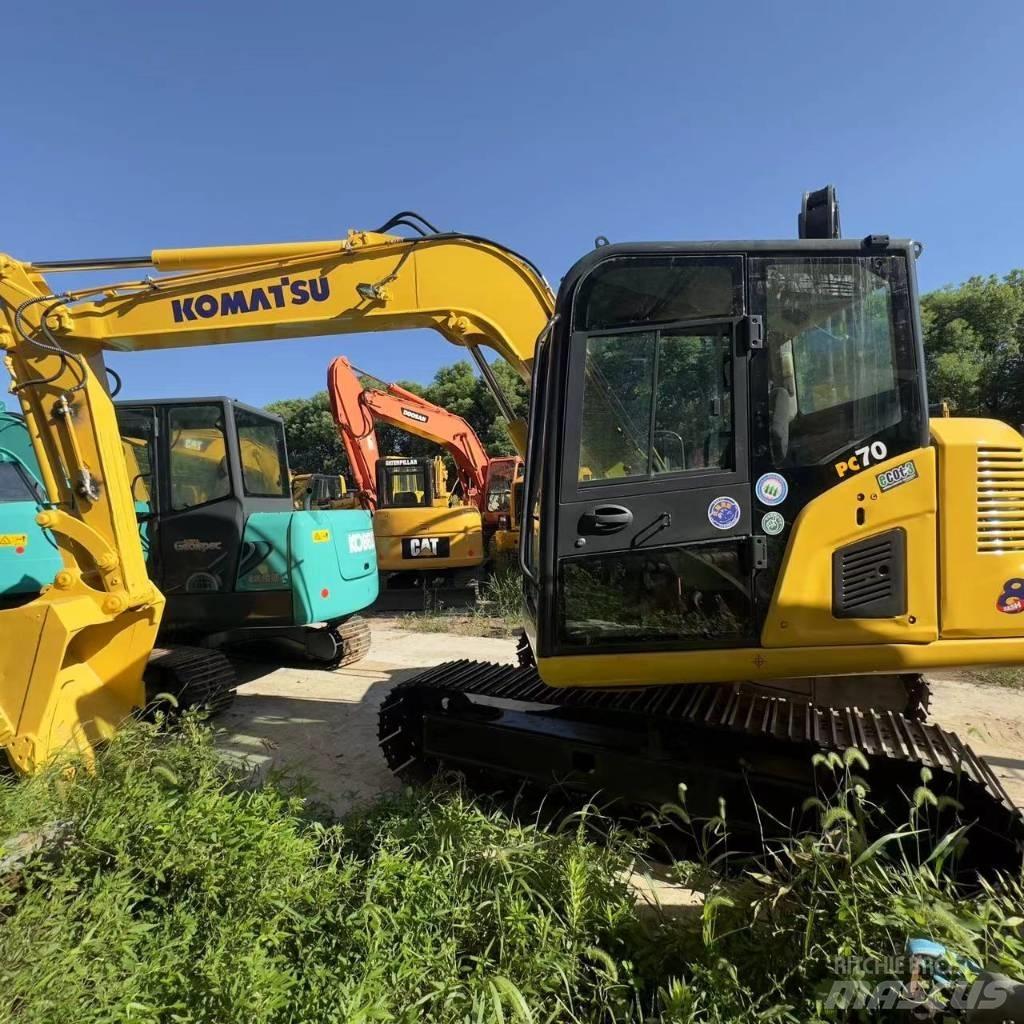 Komatsu PC 70 Beltegraver